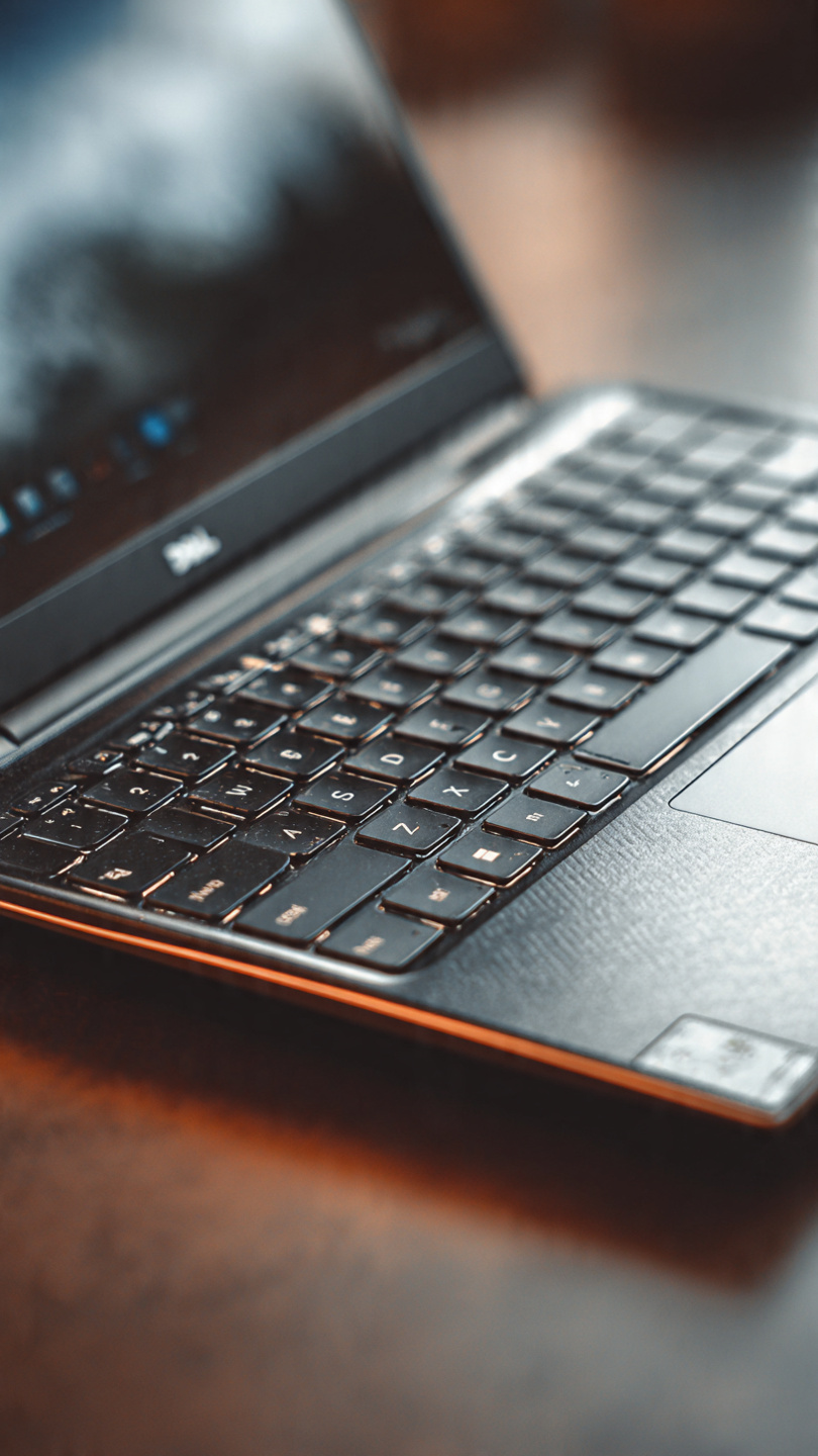 Dell laptop i7 16G